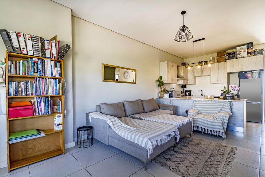 2 Bedroom Property for Sale in Aan de Wijnlanden Western Cape